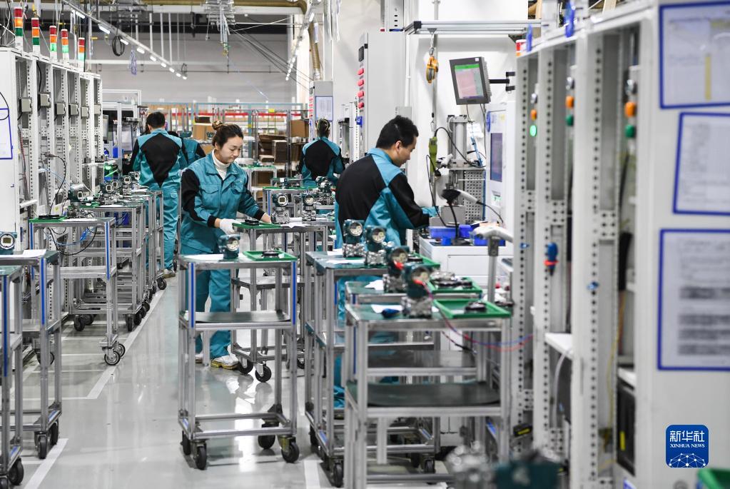 新春走基层丨春寒料峭中的热火朝天——重庆节后生产建设一线见闻